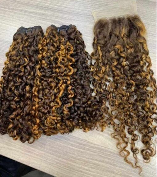 16" Pixie Curl (piano) 200g 4x4 closure